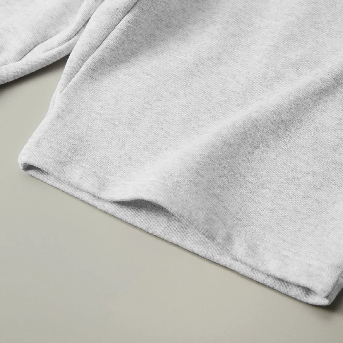 5199-01 8.2oz French Terry Sweat Shorts 12 The hem mouth is cleaned up