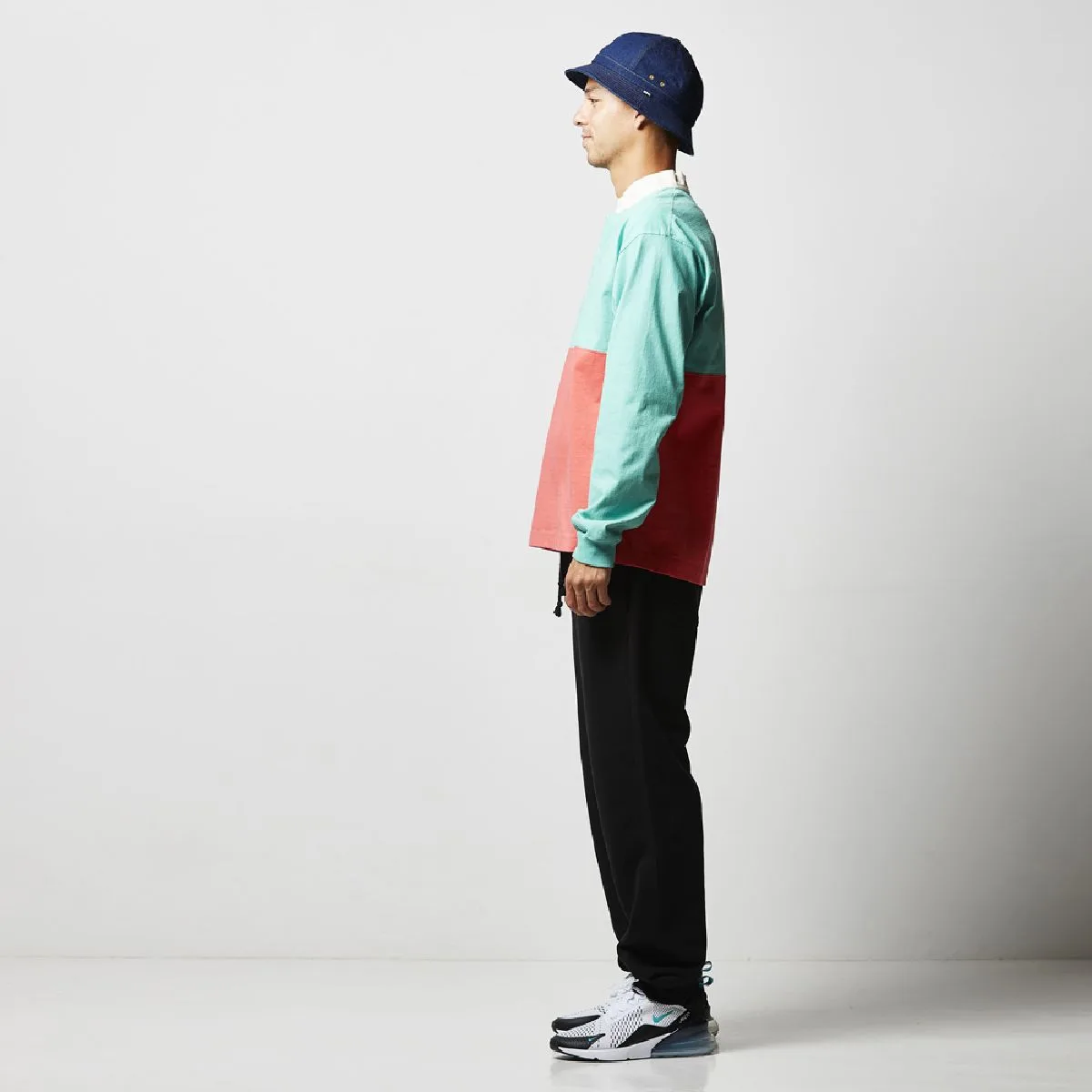 United Athle 5017-01 10.0oz SweatPants 6 Height 182cm L size side silhouette