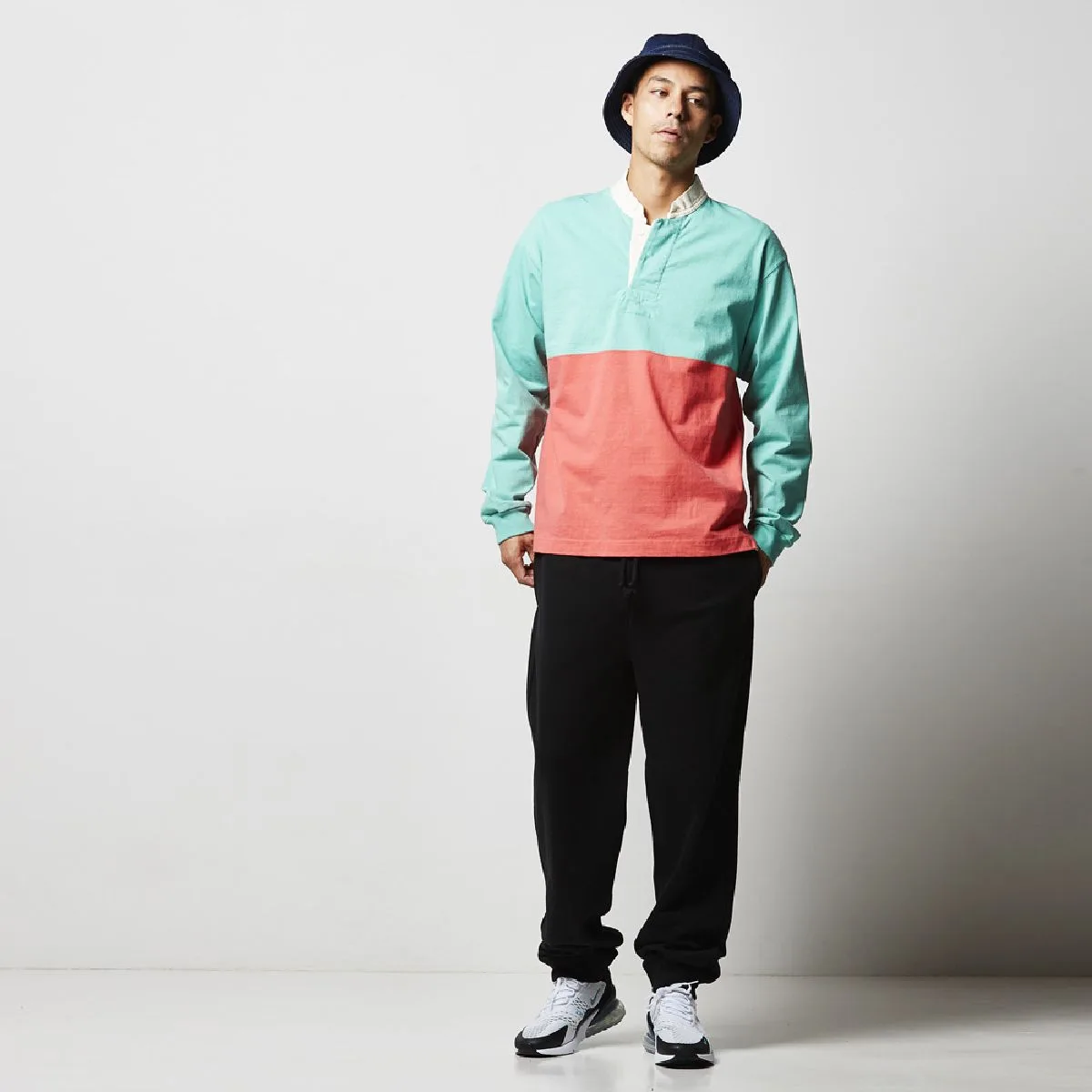 United Athle 5017-01 10.0oz SweatPants 8 Height 182cm XL Size 002. Wearing black