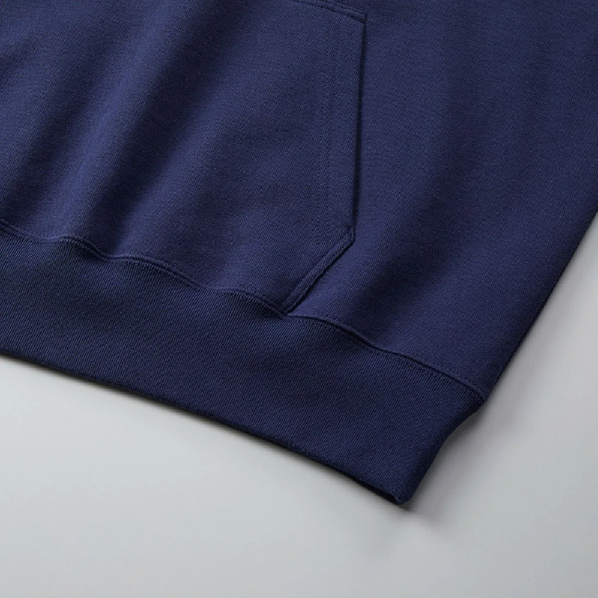 5204-01 10.0oz Oversided French Terry Hoodie 7 The ribs at the hem and the seam line of the body are robust two needles