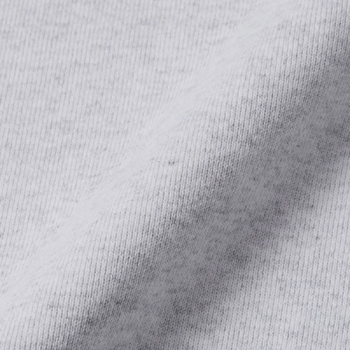 Open -ended thread is used on the surface, and the authentic texture with a shari