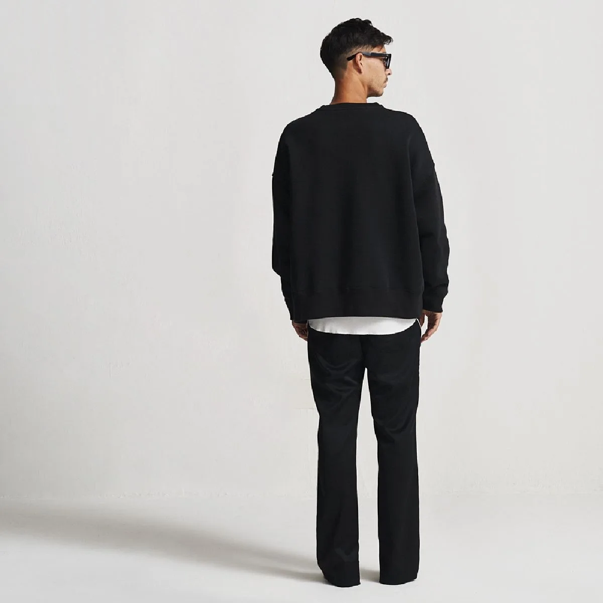 Height 182cm L size Buck silhouette