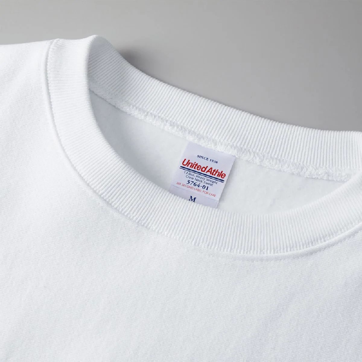 The neck rib is durable double stitch