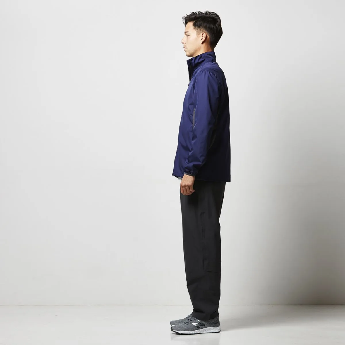 Height 182cm L size side silhouette