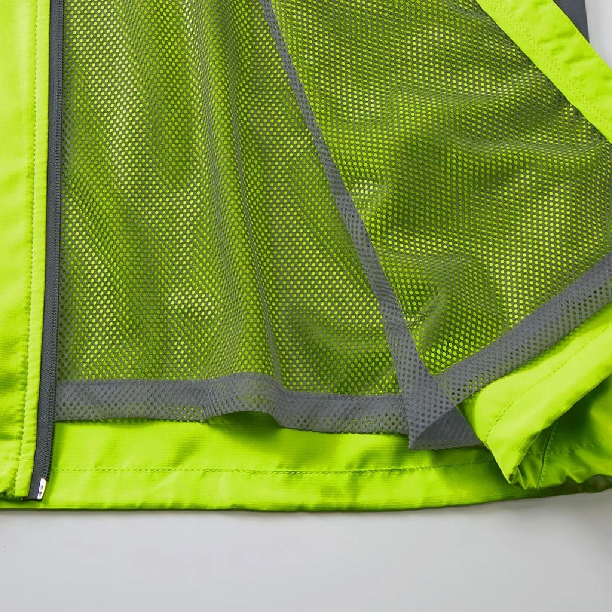 With mesh material liner, hem flash specification that is convenient for printing