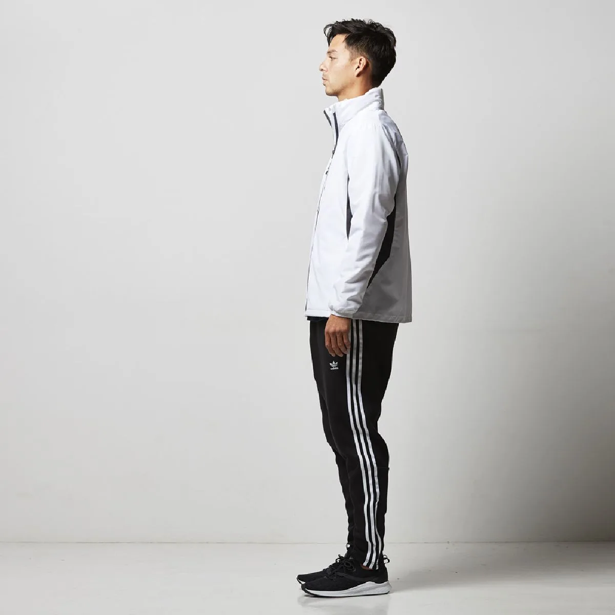 Height 182cm L size side silhouette