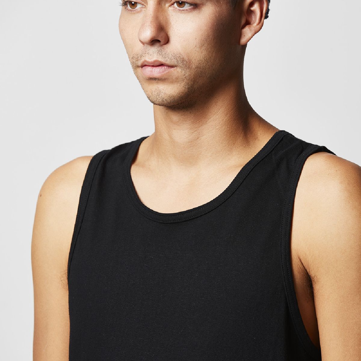 The collar and arm sections feature a binder finish using the same fabric.