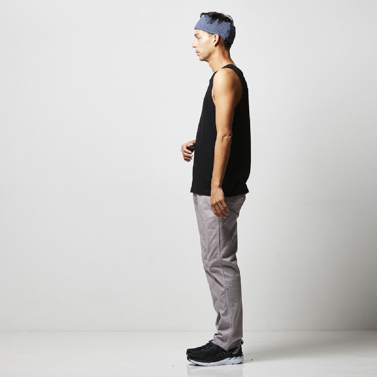 Height 182cm, Size L, Side silhouette